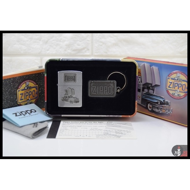 THE ZIPPO CAR KEYCHAIN COLLECTIBLE OF THE YEAR 1998