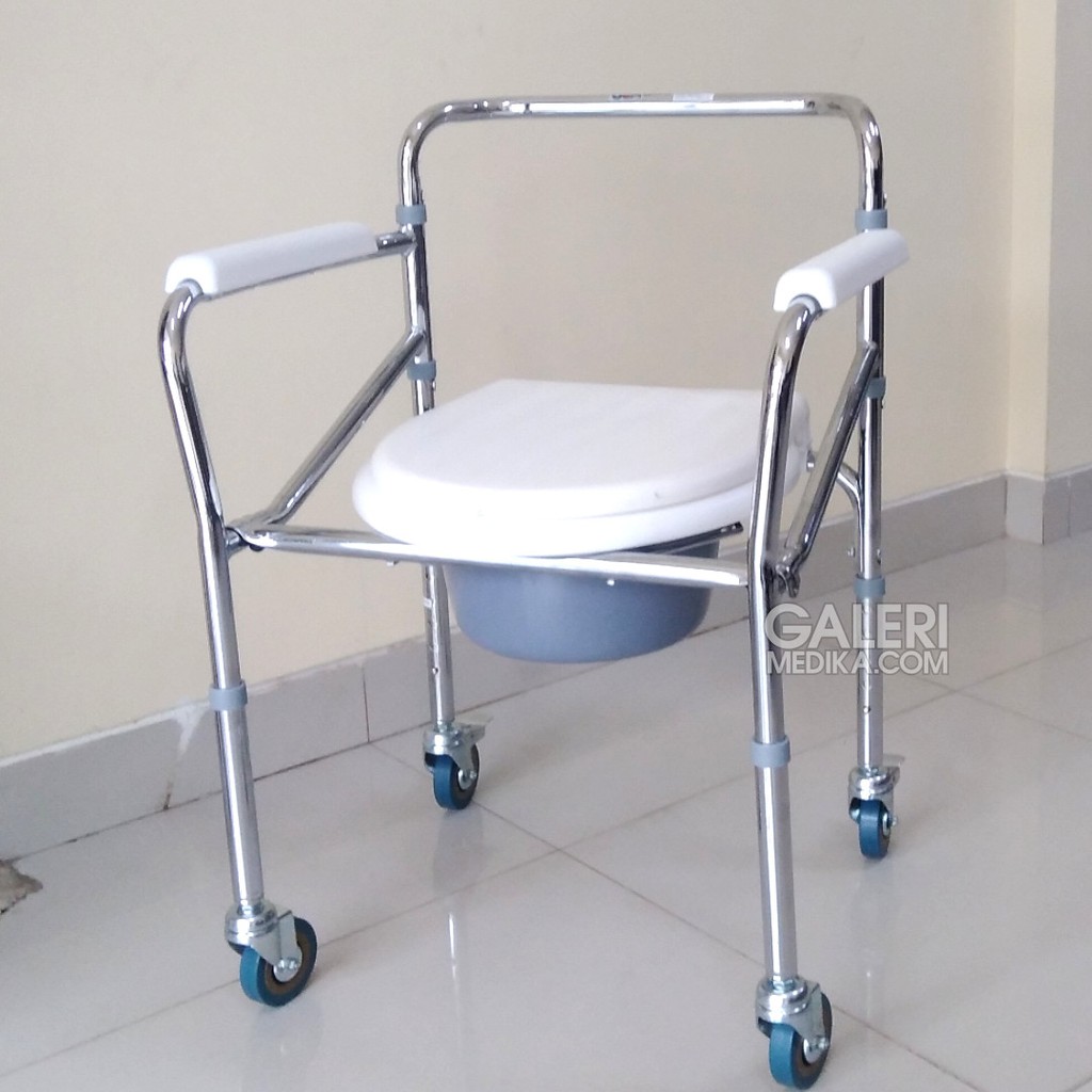 Kursi BAB / Kursi Toilet Serenity Commode Chair FS696 / FS-696 / FS 696 dengan Roda