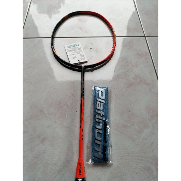 Yonex Astrox 77