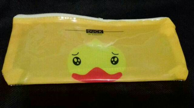 

Tempat Pensil Motif Bebek Kuning