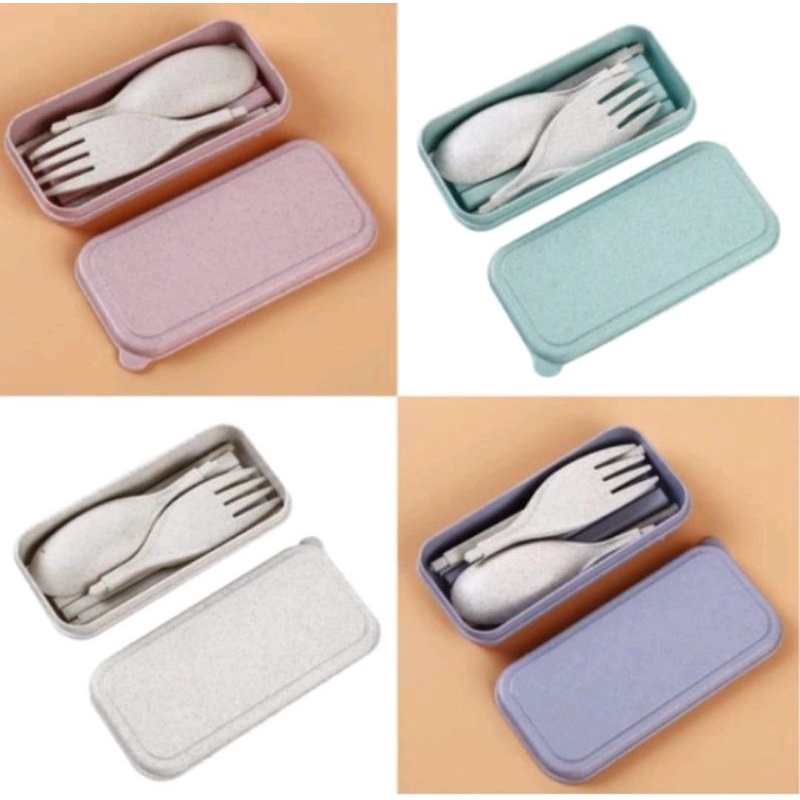 Sendok Makan Set Lipat / Travel Portable - Random Colour