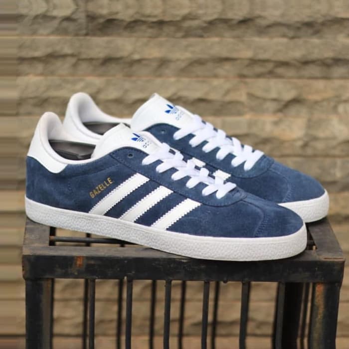 Promo ADIDAS GAZELLE ORIGINAL INDONESIA  sepatu pria  sepatu original   Hitam  41 Berkualitas