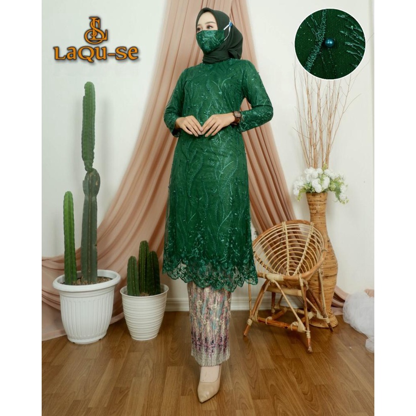 Setelan Kebaya Wisuda Wanita Terlaris Baju Pesta Kondangan Modern Dress Perempuan Terbaru By Laquse_kebaya2