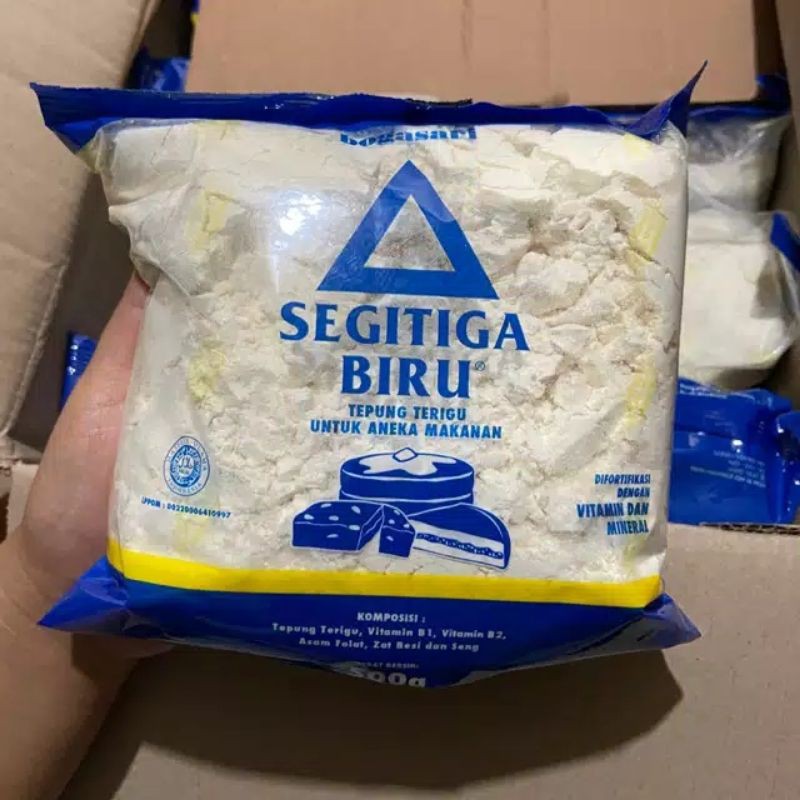 

Tepung Terigu segitiga 500 gram