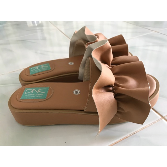 Rubi sandal merk DNC size 39