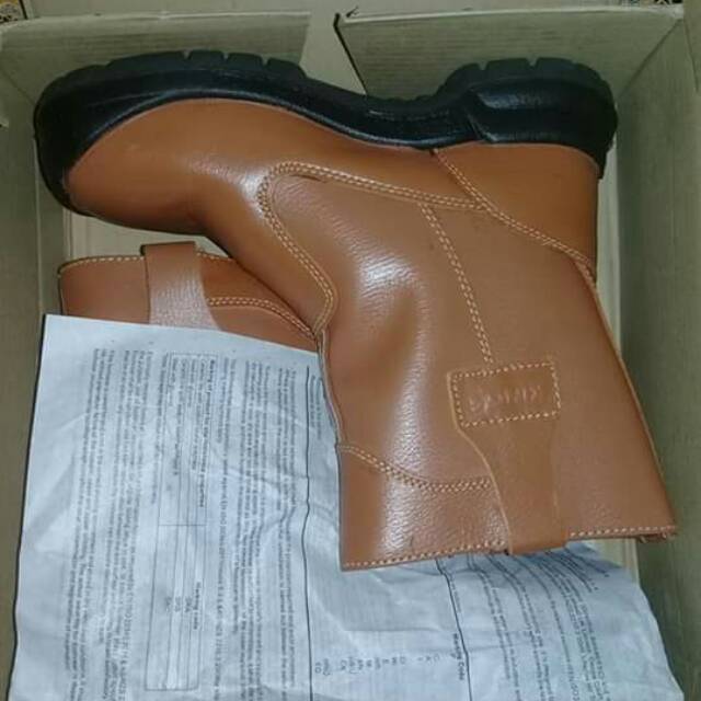 Safety shoes king's