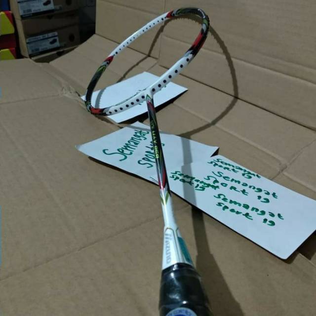 Volmax 858/mizuno/raket/badminton/bulutangkis/original