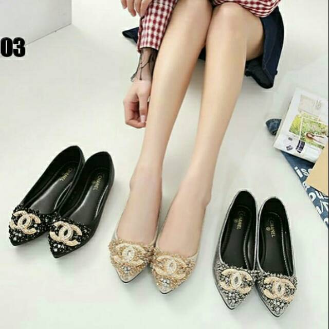 SEPATU Chanel Chrisanna Flat #A8-203.  IMPORT BATAM MURAH