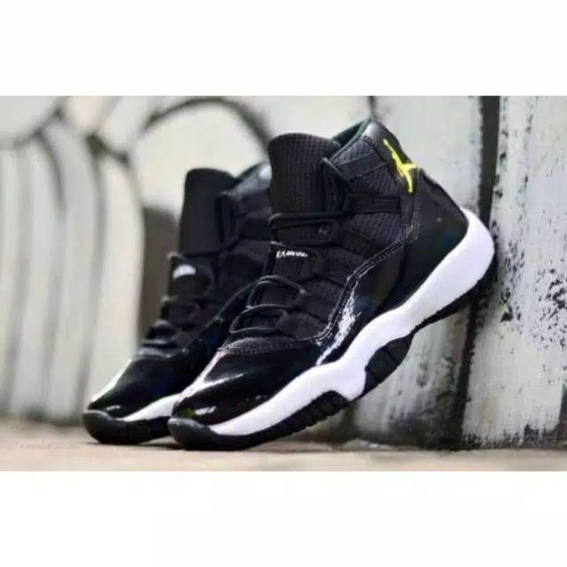 Nike Jordan Retro Sepatu Air Jordan Grade Ori vietnam, Sepatu Basket