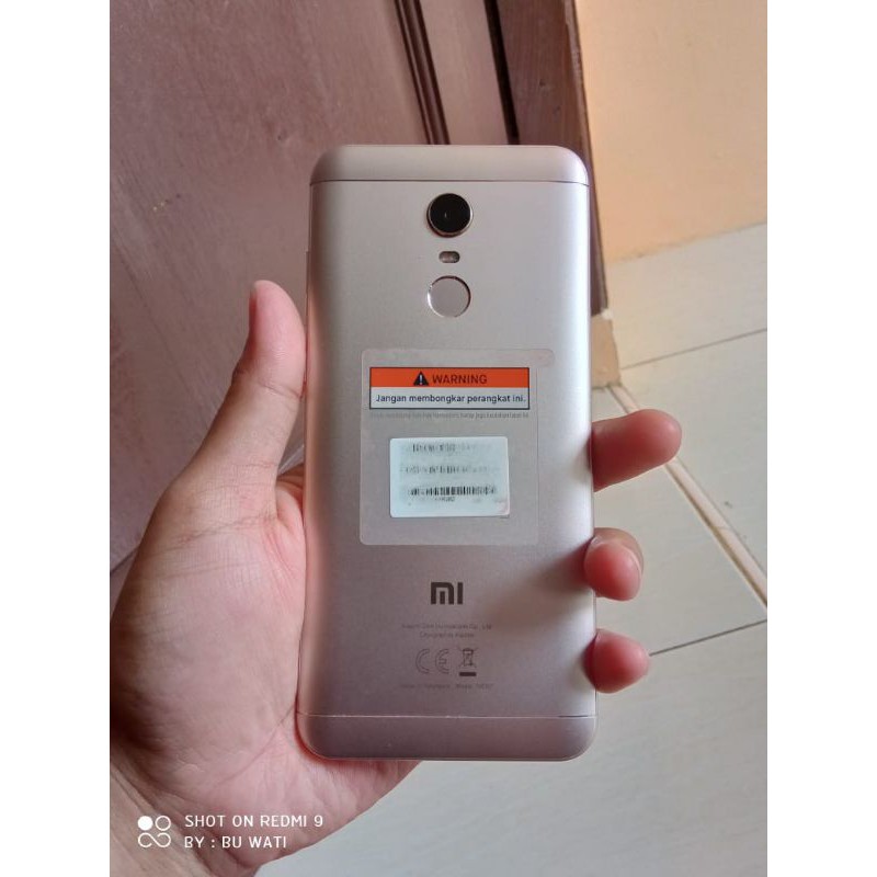 Hp Xiaomi Redmi 5 Plus Ram 3/32 Second/Seken/Bekas/Preloved