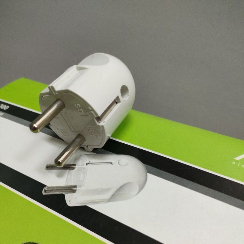 Steker Arde MT 300 Putih Matsui SNI