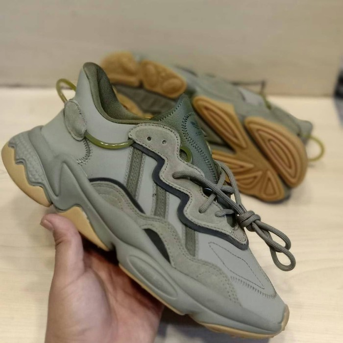olive green ozweego