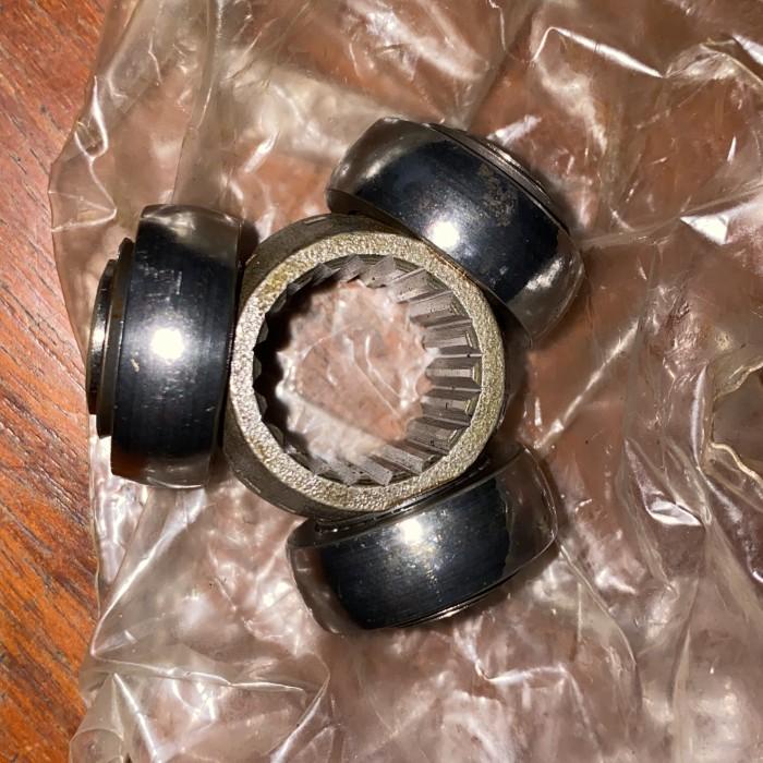 Tripod Joint Fiat Uno 1 Atau Uno 2 ( Beda )