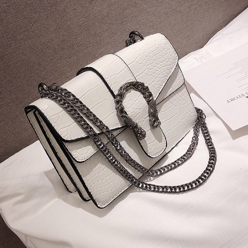 SG7005 Syafniegalery tas selempang tali rantai motif croco impor 1104 0193