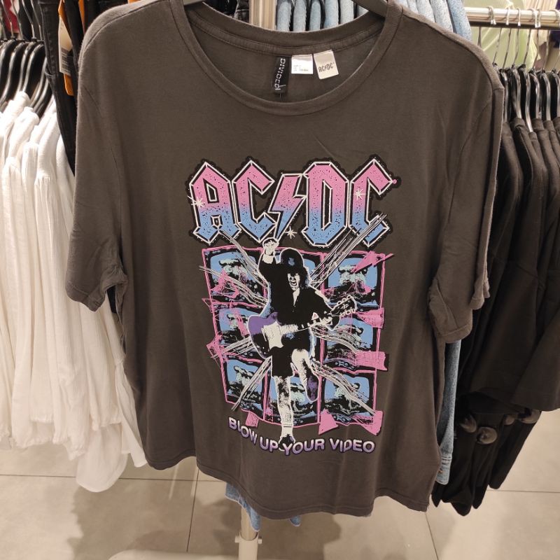 Kaos Acdc H M Original Bisa Langsung Checkout Baru Datang Barang Ready Size Xs S M L Shopee Indonesia