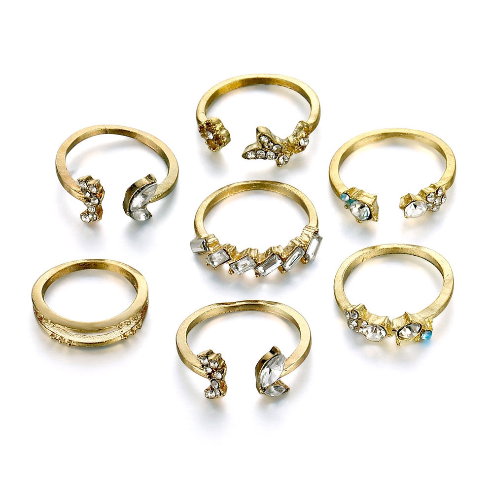 Set Cincin Desain Kupu-Kupu Aksen Kristal Bahan Metal Warna Emas Gaya Bohemian Untuk Wanita