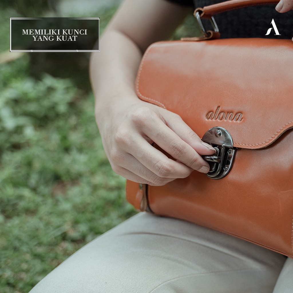 Tas Wanita Branded Model Selempang Slempang Jinjing Bahan 100% Kulit Sapi Asli Original Alona Aurora Leather Sling Bag