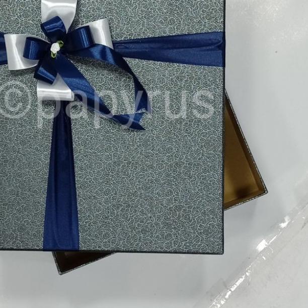 

PAPYRUS 25x30 Tinggi 5cm Kotak Kado Gift Box Hadiah KOTA KADO