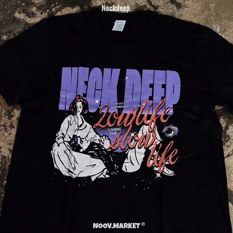 NOOV MUSIC Tshirt Baju Kaos Neck Deep - Lowlife Couple