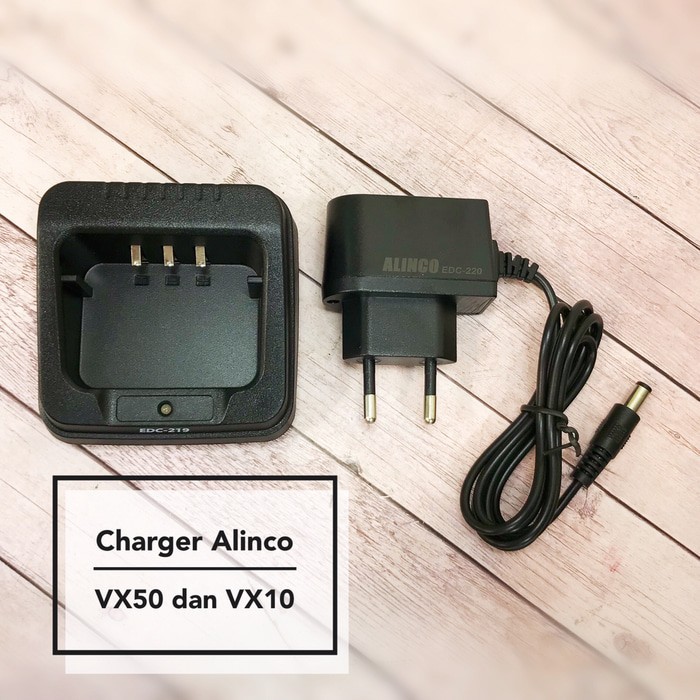 Charger HT alinco DJ-VX50 dan DJ-VX 10