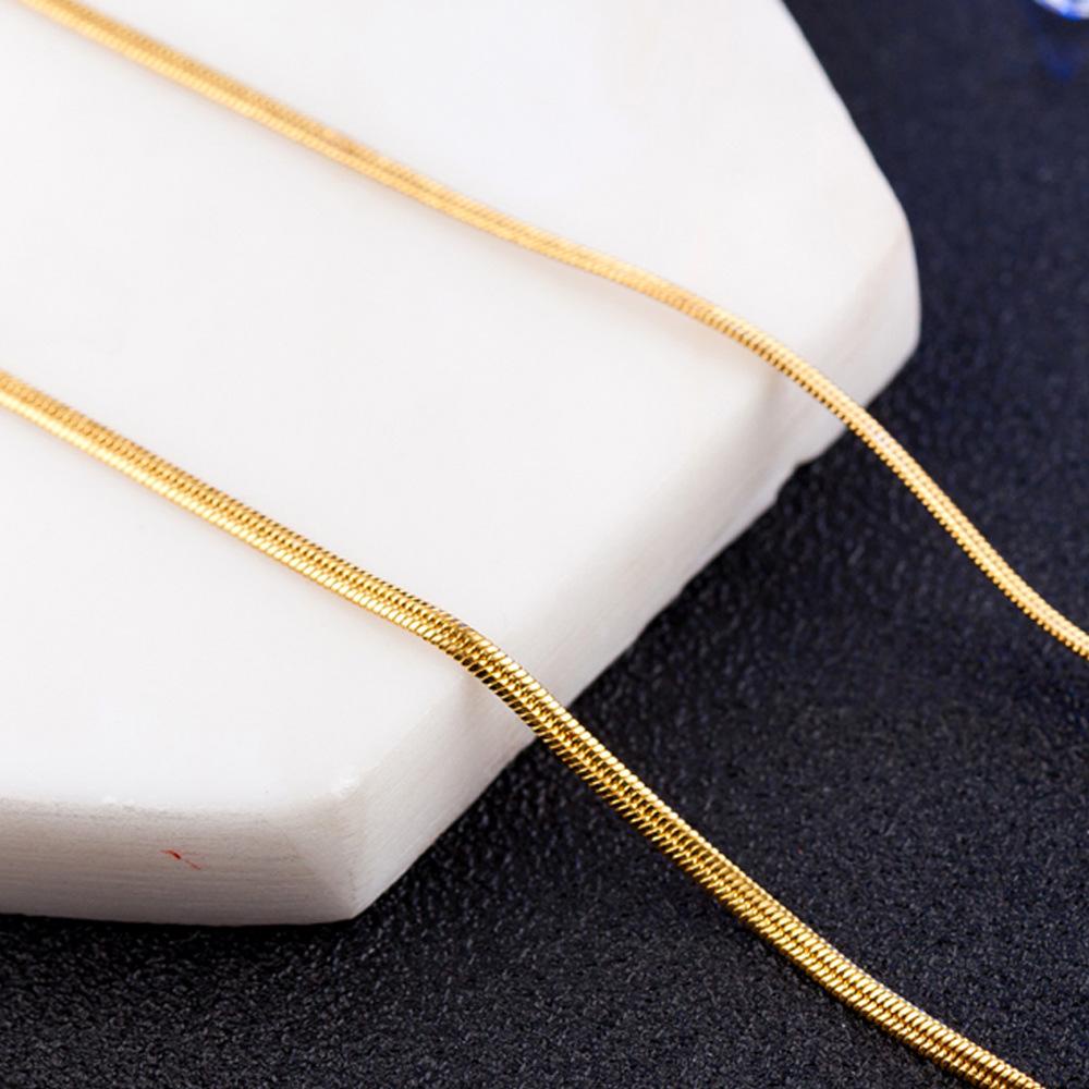 KALUNG TITANIUM ANTI KARAT PRIA WANITA MODEL GEPENG GOLD QUALITY IMPORT TERBARU