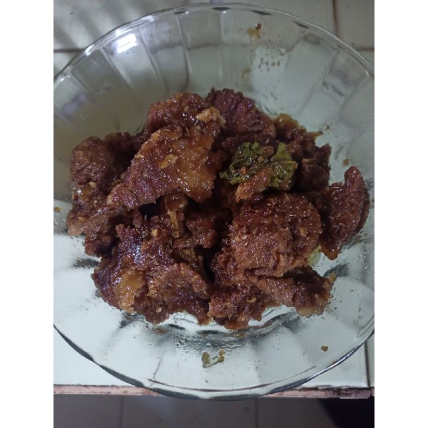 

setiap beli Empal basah daging sapi Mateng uk. 500 gram gratis nutrisari dingin