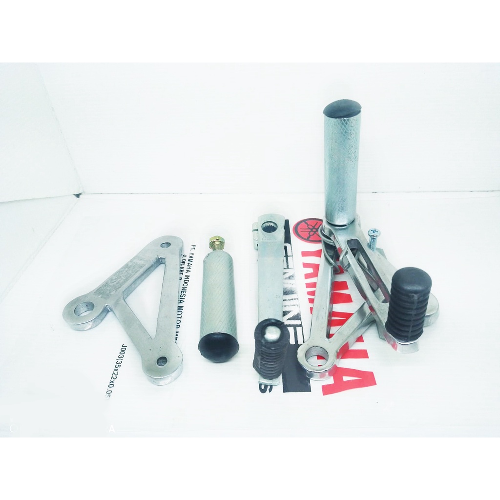 Foot Step Underbone RC3 Jupiter z Vega R Rx King F1zr Force 1 Vega ZR Jupiter Z1 Universal