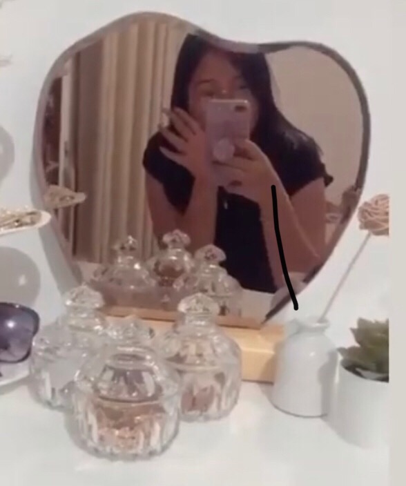 Kaca Unik Bentuk Apel Warna Bronze