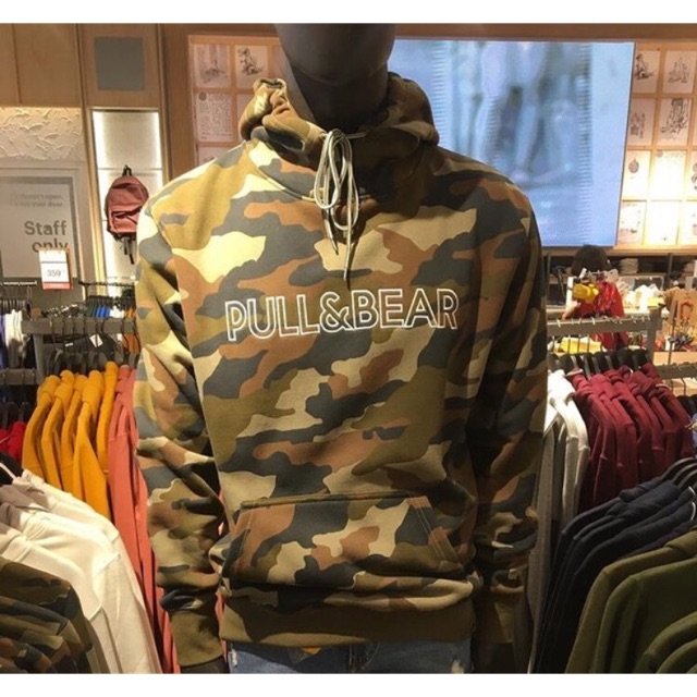 pull and bear hoodie army