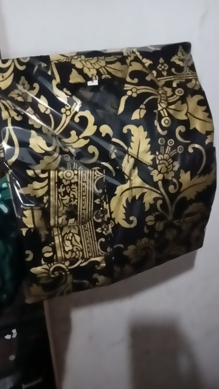 Kemeja Batik Motif Bakung Emas