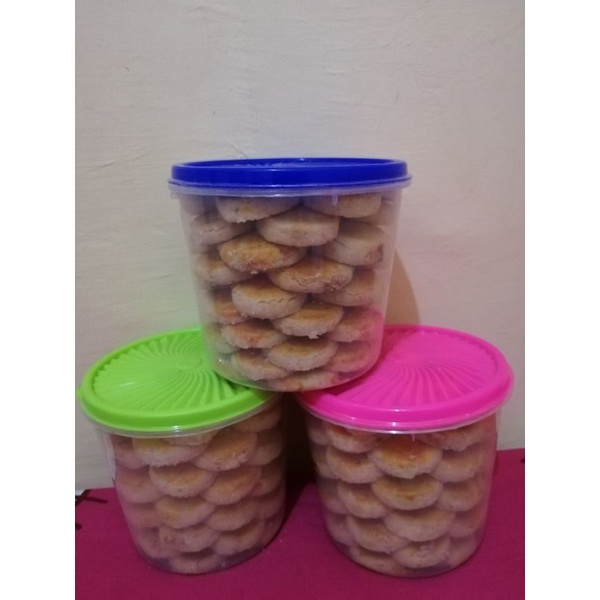 

Kue Kacang / Roti Kacang 900 gram