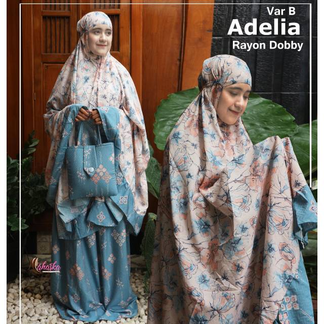 Mukena Adelia