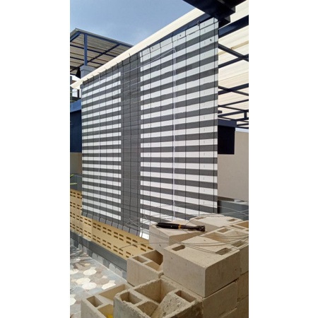 krey tirai pvc dan kayu outdoor motif