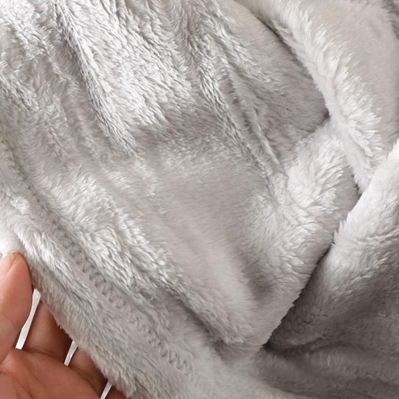 Selimut Bulu DewasaTebal /Selimut Bulu Halus 160x200cm Import Berkualitas