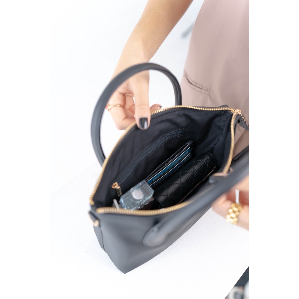 Nonataliashop - Klay Slingbag (Free Inisial 2 Huruf)