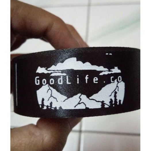 

Label Custom Satin dan Grossgrain 2,5cm Sablon Satu Warna JunDW
