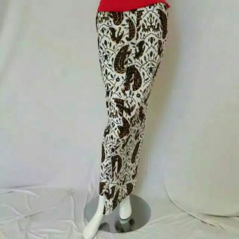 Rok Garudo Prodo Wiru Jarik Putih Bawahan Batik Prewed Pengantin Kolosal Bridesmaids Seragam