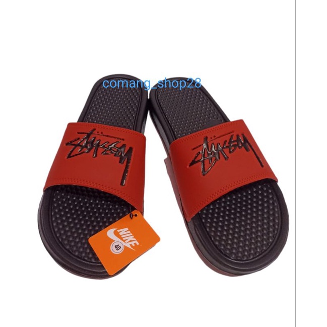 Sandal Sendal Slop Selop Slip On Slide Pria Wanita Cowok Cewek Laki Laki Casual Kekinian Murah NK Stussy Hitam Merah