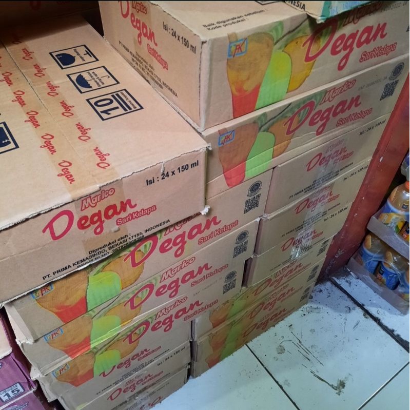 

Ay00! Degan Sari Kelapa 150ml 1 Dus isi 24 Cup