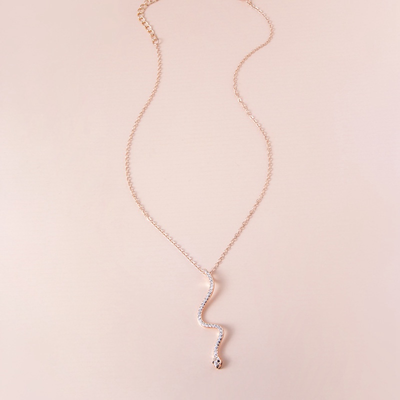 Fancyqube Kalung Rantai Liontin Bentuk Ular Aksen Zircon Warna Pelangi Untuk Perhiasan Wanita