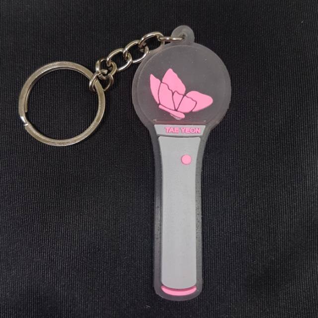 Taeyeon gantungan kunci kpop keychain