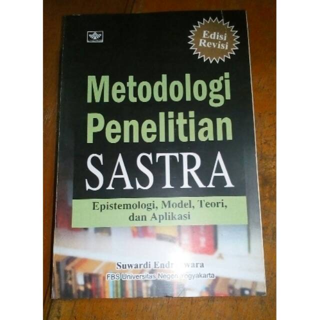 Merosologi Penelitian Sastra