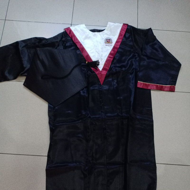 gown wisuda binus as/sma/smu