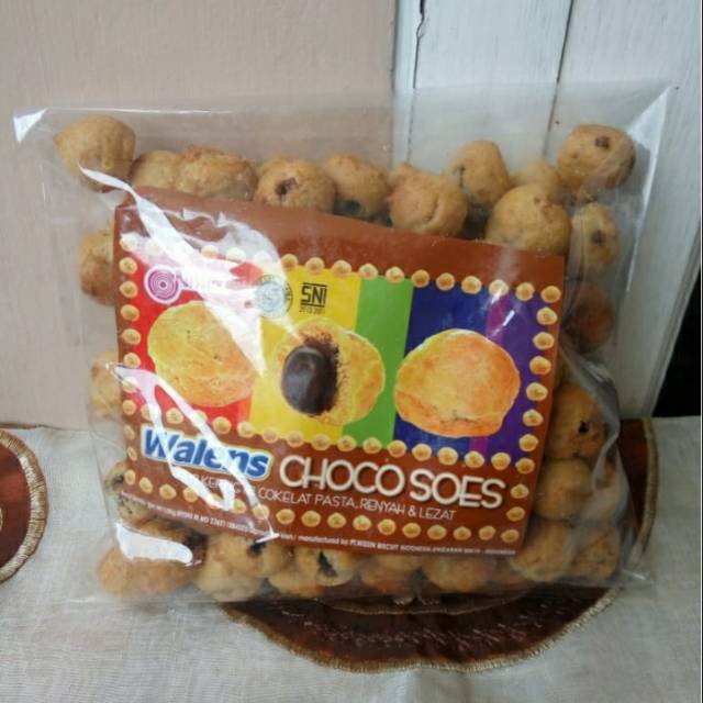 

Snack kiloan original walens choco soes 250 gr