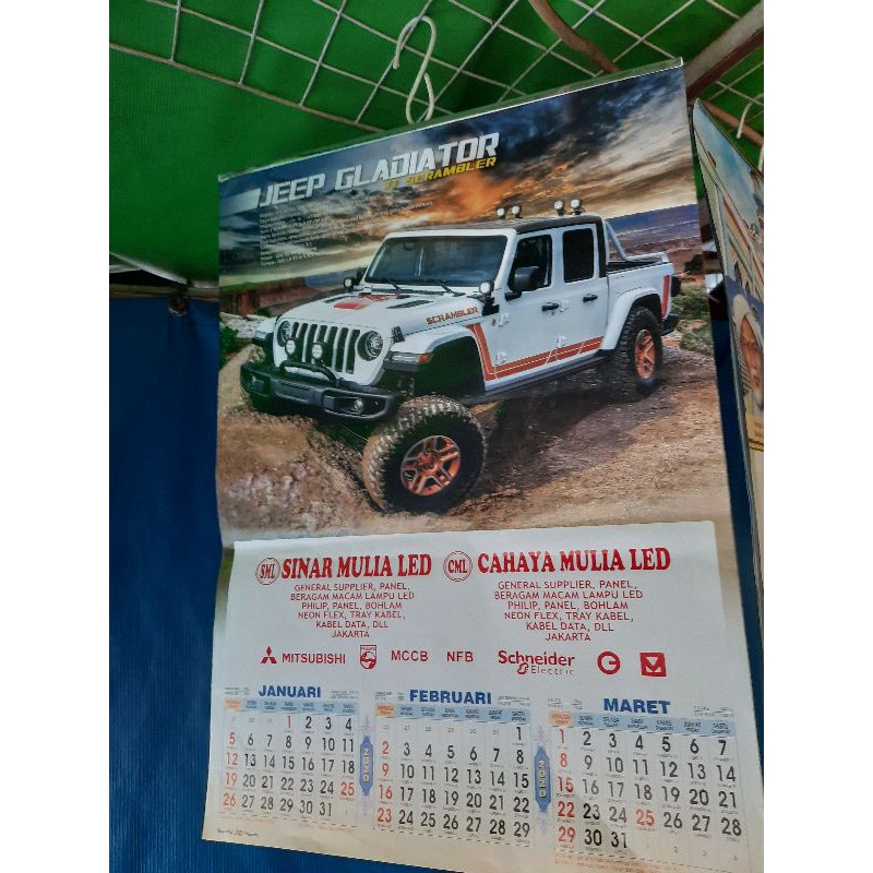 

kalender dinding caturwulan 3 lembar 2023 plus sablon 1 warna merek logo perusahaan