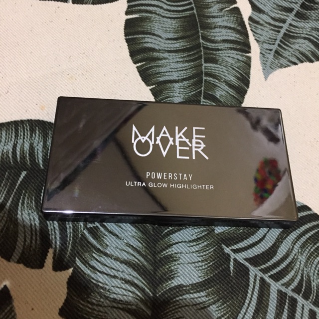 Makeover powerstay ultra glow highlighter