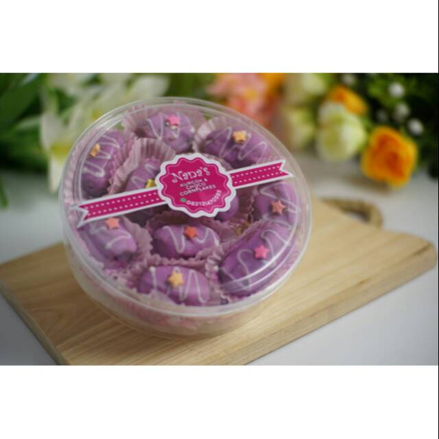 Kurma coklat ( Nana's kurcok) Taro