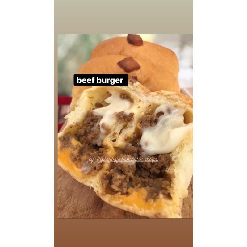 

Roti Sobek isi Beef Burger PlayBoy Bakery Surabaya