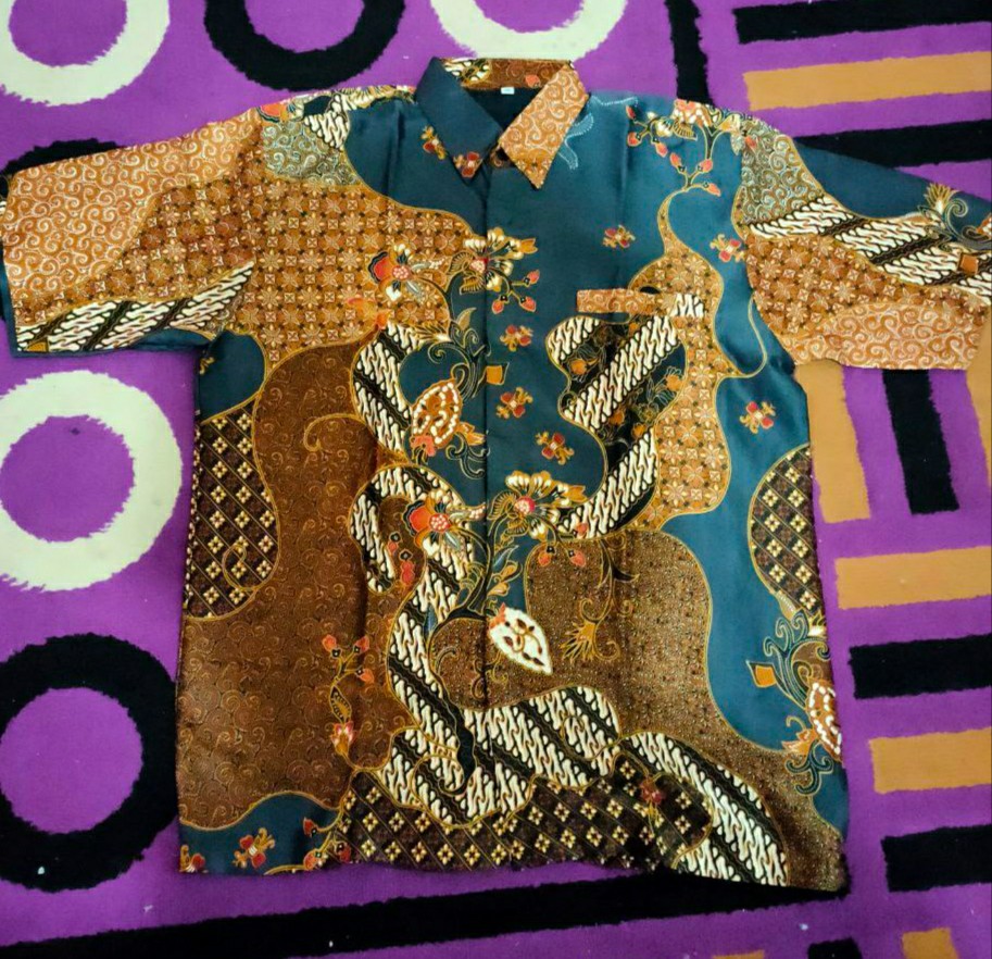 Kemeja Batik Pria Semi Sutra Silky Premium Puring Istimewa