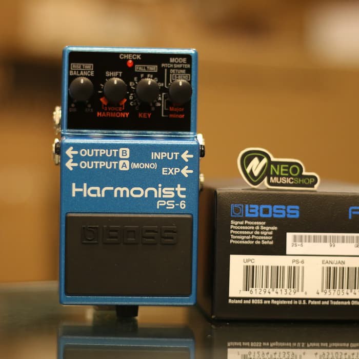 BOSS PS-6 Harmonist FOUR INTELLIGENT PITCH EFFECTS IN A STOMPBOX